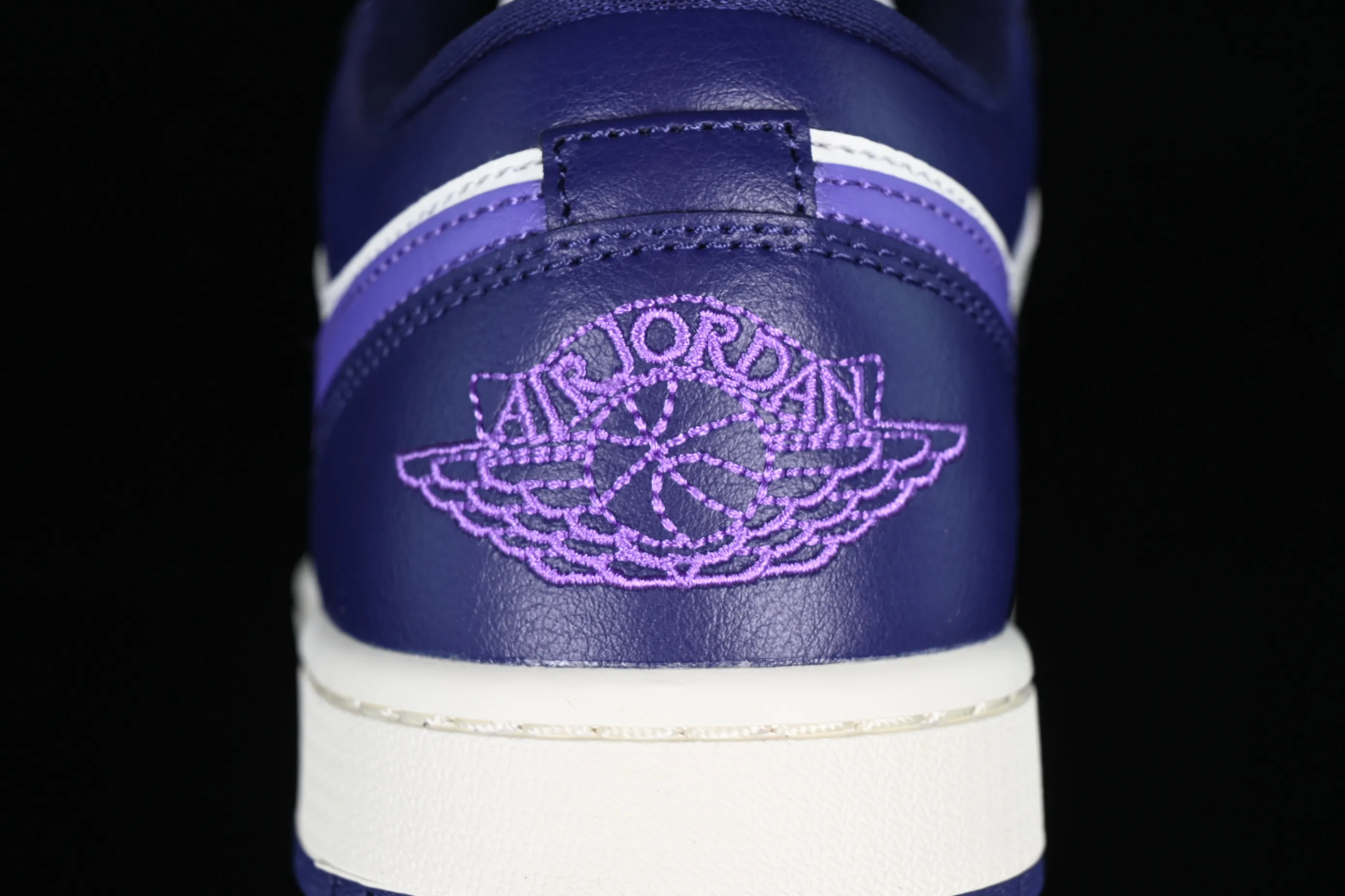 All categories Air Jordan Jordan series basketball shoes Air Jordan 1 Low G version pure original Air Jordan 1 Low AJ1 Joe 1 white and purple cultural low-top casual sneakers DC0774-502